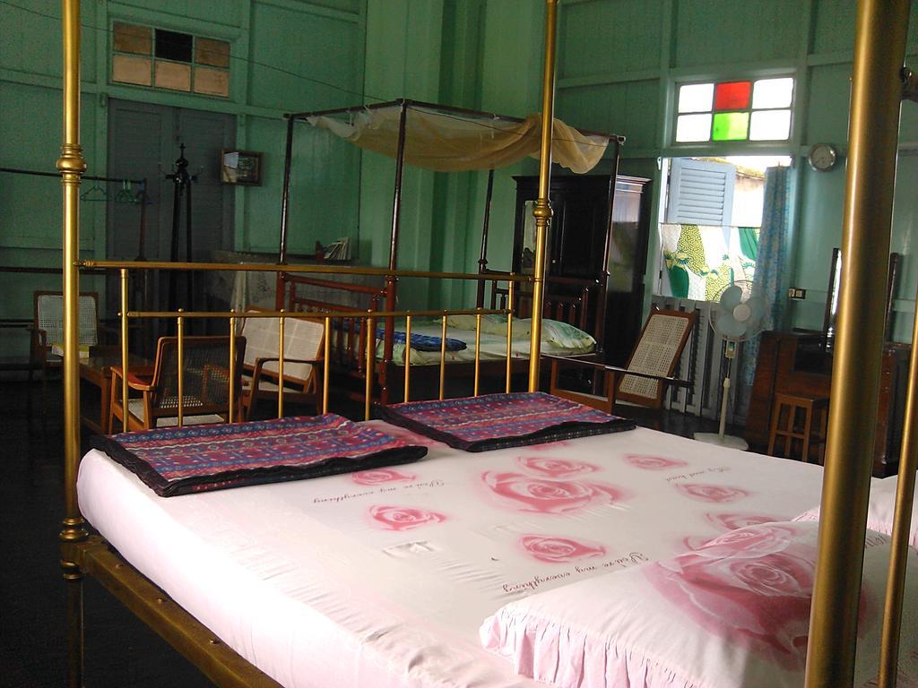 Breeze Guest House Maulmyine Extérieur photo