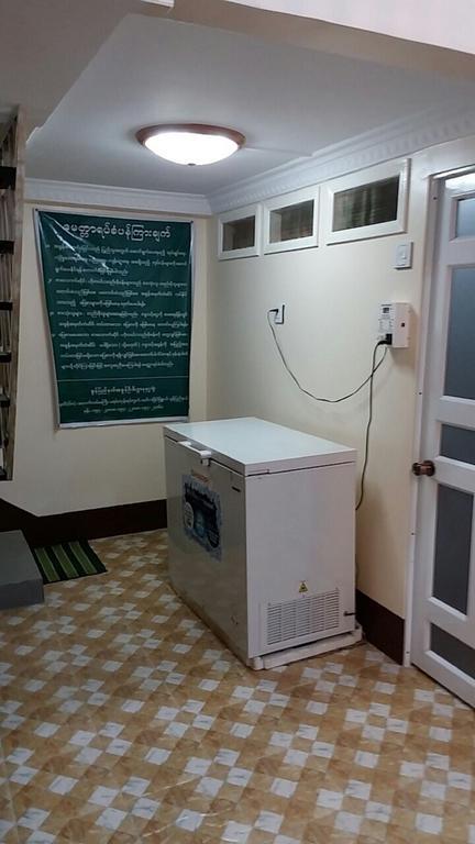 Breeze Guest House Maulmyine Extérieur photo