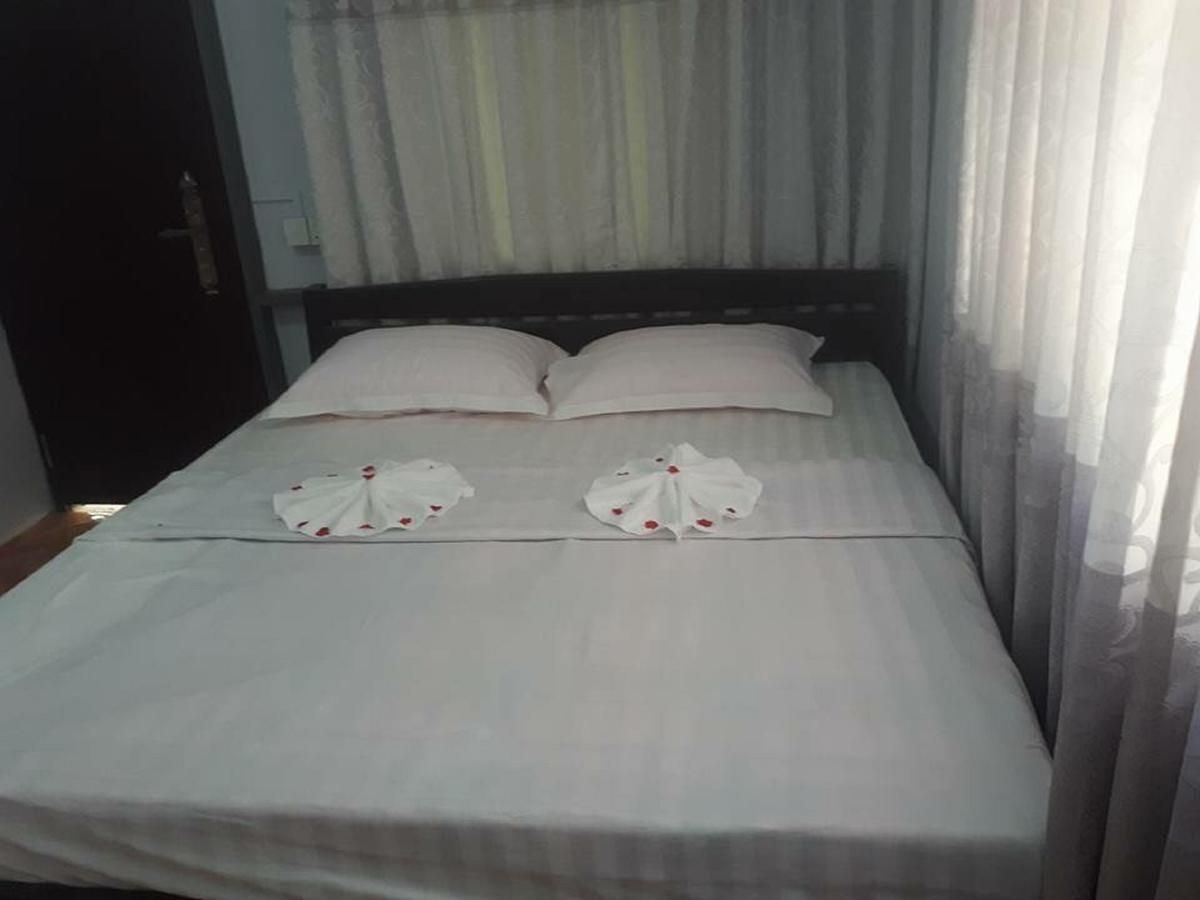 Breeze Guest House Maulmyine Extérieur photo